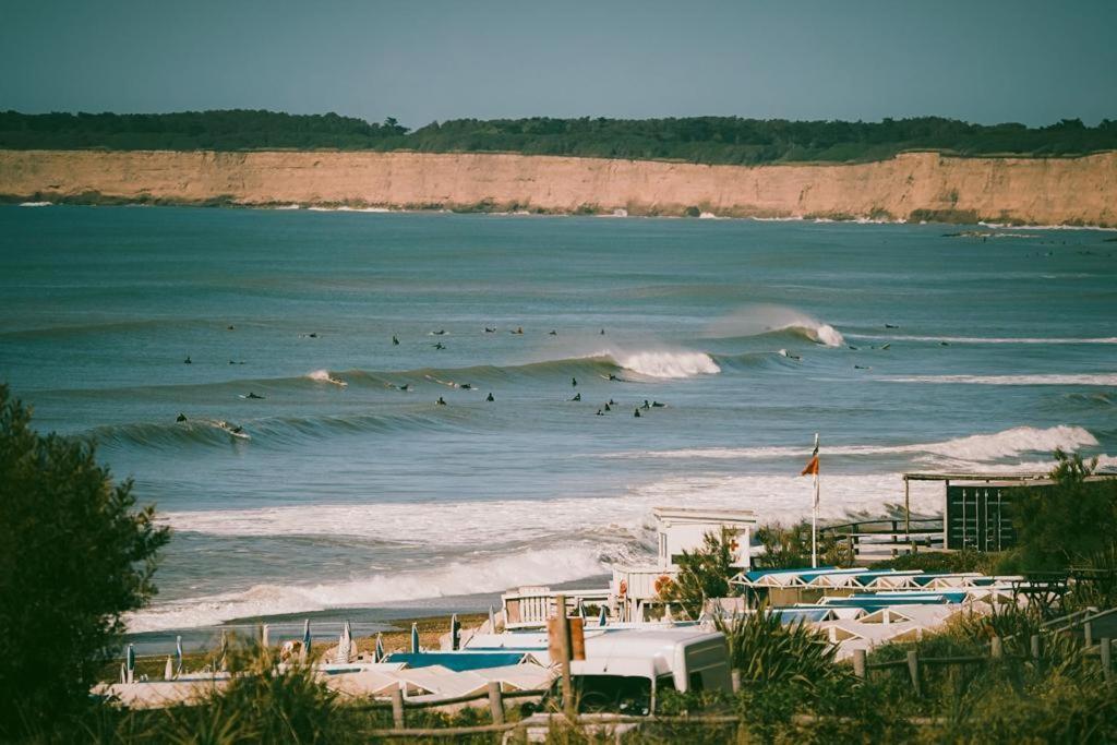 Hostel Playa Grande Gueemes マル・デル・プラタ エクステリア 写真