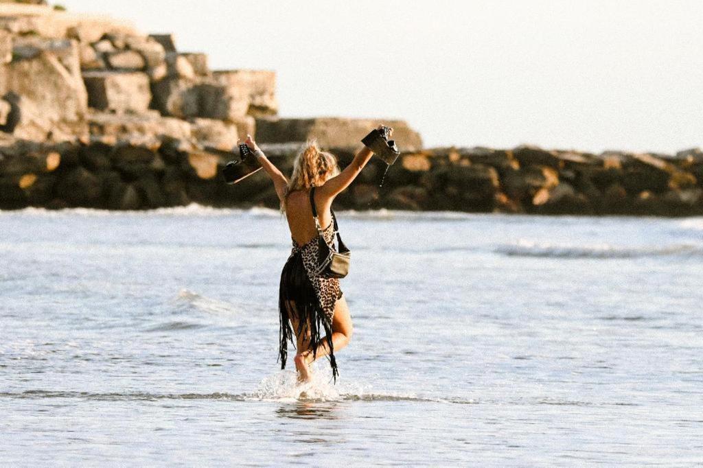 Hostel Playa Grande Gueemes マル・デル・プラタ エクステリア 写真